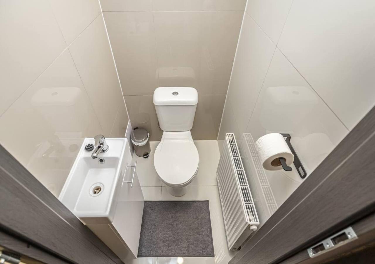 Elegance Apartments Prague Luaran gambar