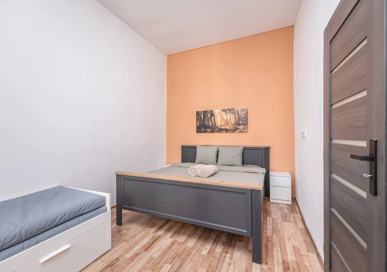 Elegance Apartments Prague Luaran gambar